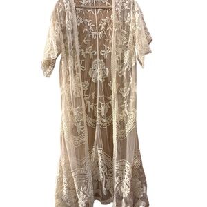 Ember Cream Floral Lace Cover up/Robe/kimono